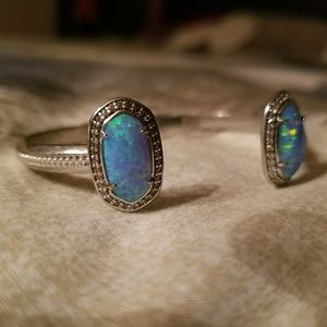 Kendra Scott bracelet